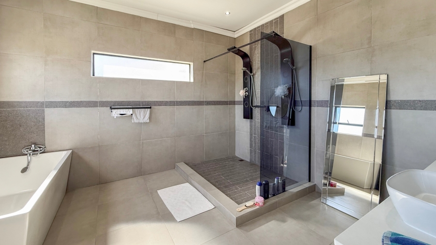 4 Bedroom Property for Sale in La Camargue Private Country Estate North West